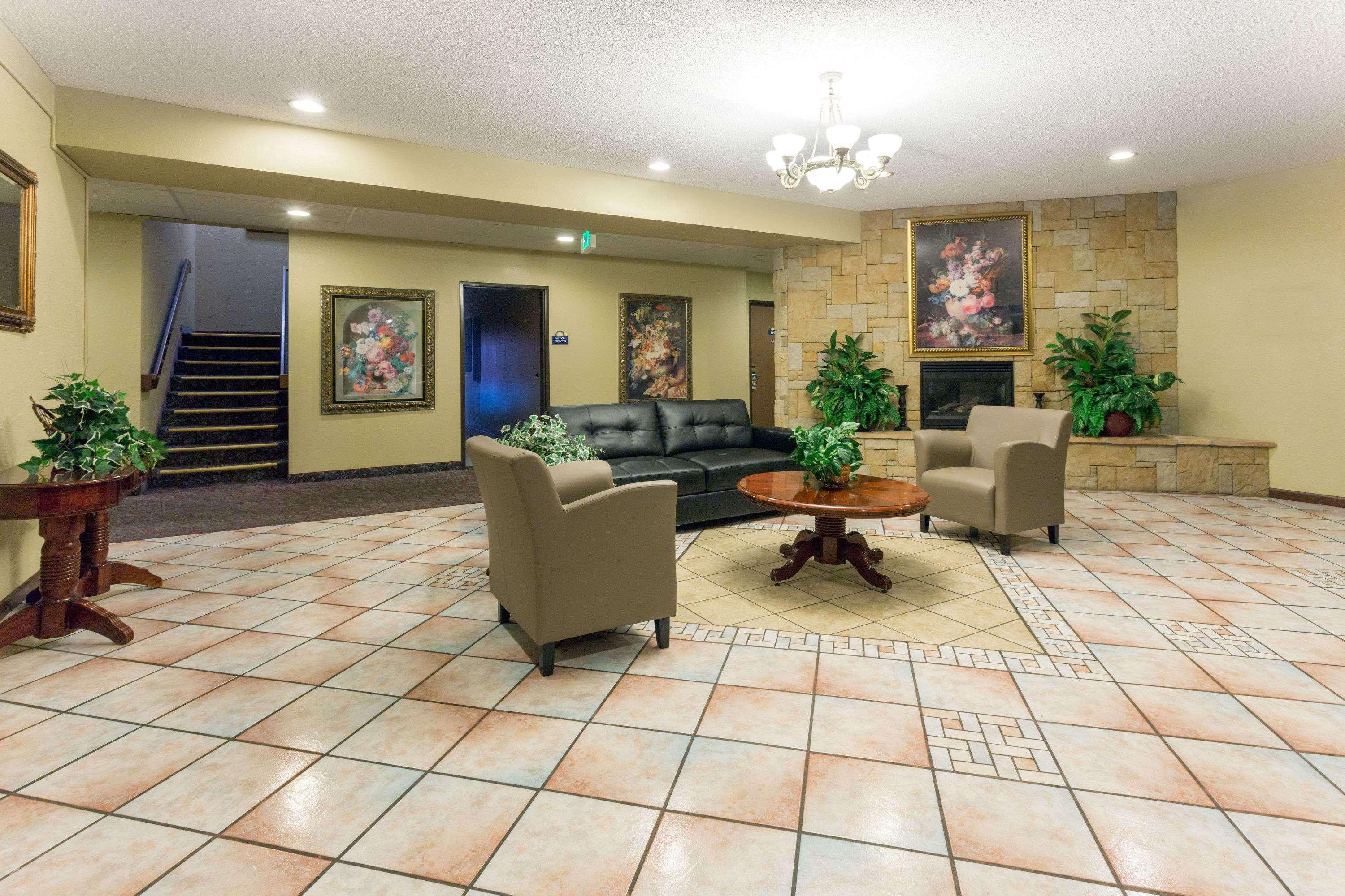 Days Inn By Wyndham Colorado Springs Airport מראה חיצוני תמונה